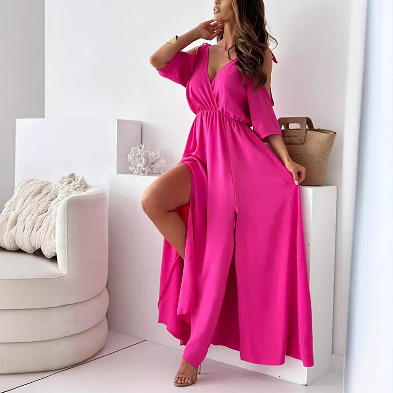 Elegantní, sexy šaty s výstřihem do V a bočním rozparkem pro ženy