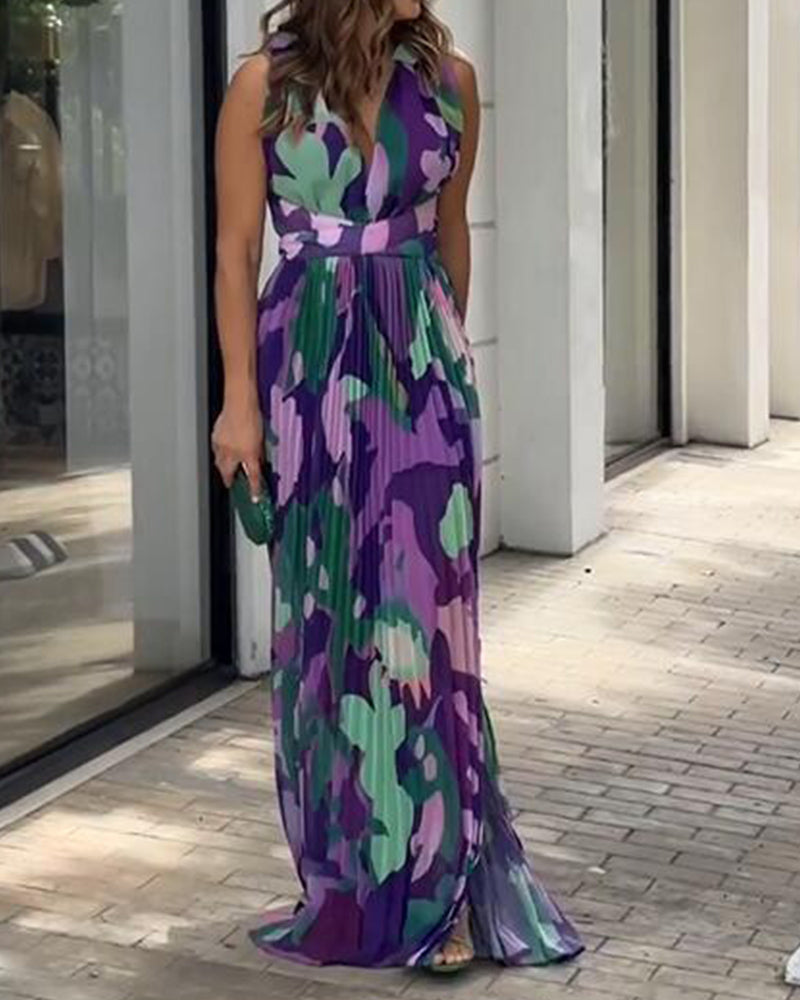 Sleeveless Contrasting Floral Print Pleated  Dress